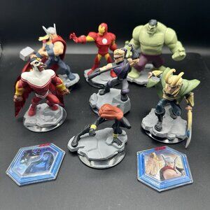 Disney Infinity 2.0 Marvel Avengers lot of 9 Hulk Thor Hawkeye Loki Falcon Widow